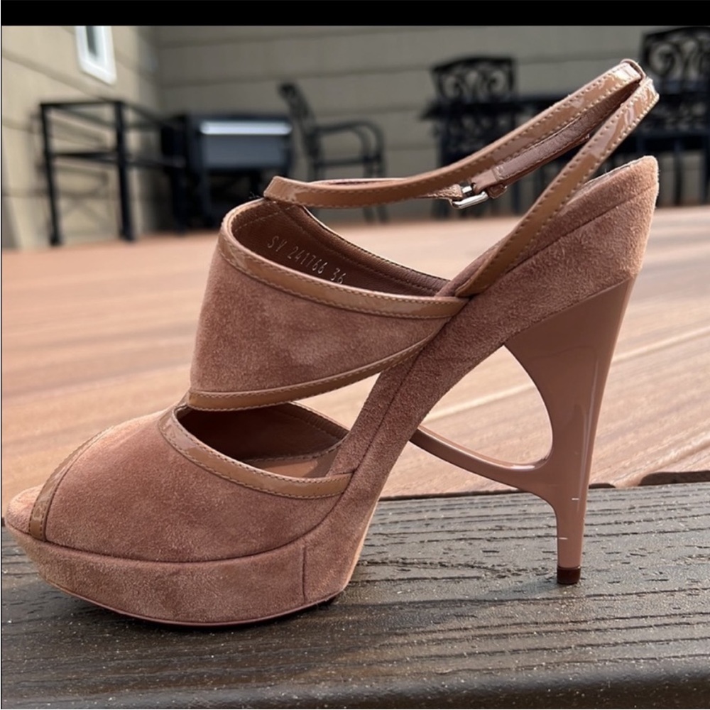 YSL Suede Pumps - Picture 4 of 12